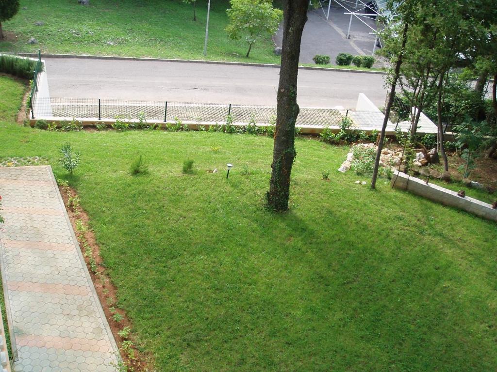 Apartments Viktorija Omišalj Esterno foto